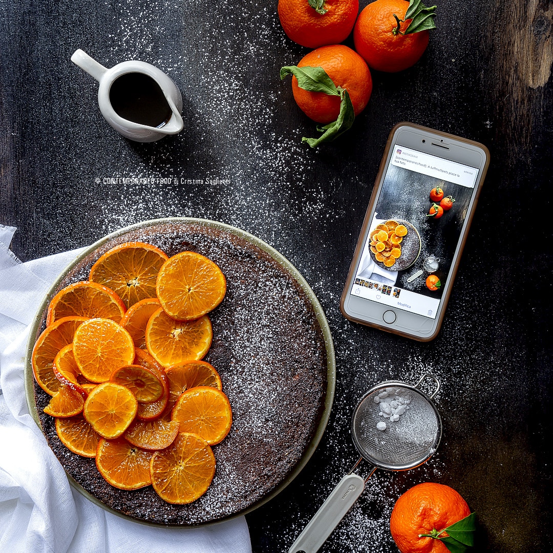Immagine: Torta allo sciroppo di clementine e mandorle