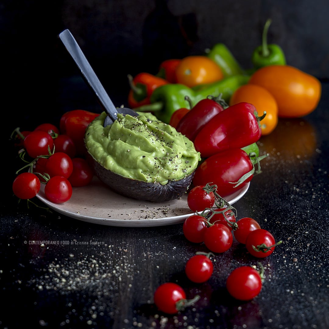 guacamole-ricetta-originale-avocado-estiva-facile-veloce-antipasto-contemporaneo-food