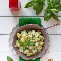 patate-in-insalata-con-pesto-leggero-kefir-piatto-unico-vegetariano-estivo-contemporaneo-food