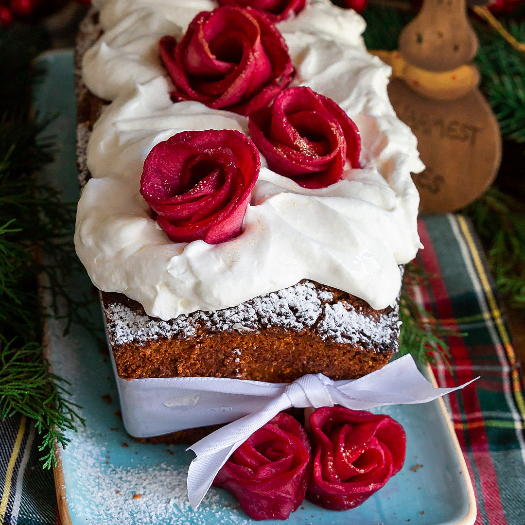 plumcake-sidro-rose-mele-dolce-natale-contemporaneo-food