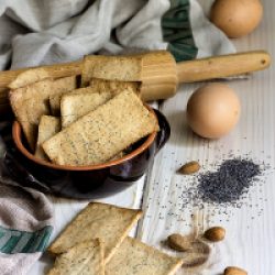 crakers-con-farina-di-mandorle-senza-farina-gluten-free-contemporaneo-food