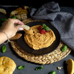 hummus-pomodorini-confit-ricetta-light-vegetariana-dieta-contemporaneo-food