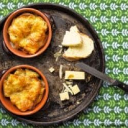 pane-birra-formaggio-pasticcio-al-forno-primi-piatto unico-contemporaneo-food