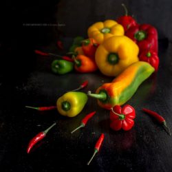 peperoni-stagionalità-proprietà-controindicazioni-contemporaneo-food