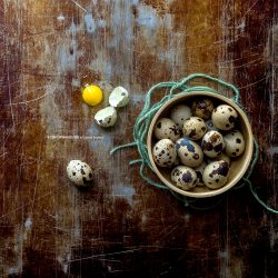 insalata-patate-novelle-piselli-uova-di-quaglia-1a-ricetta-facile-last-minute-piatti-unici-contemporaneo-food