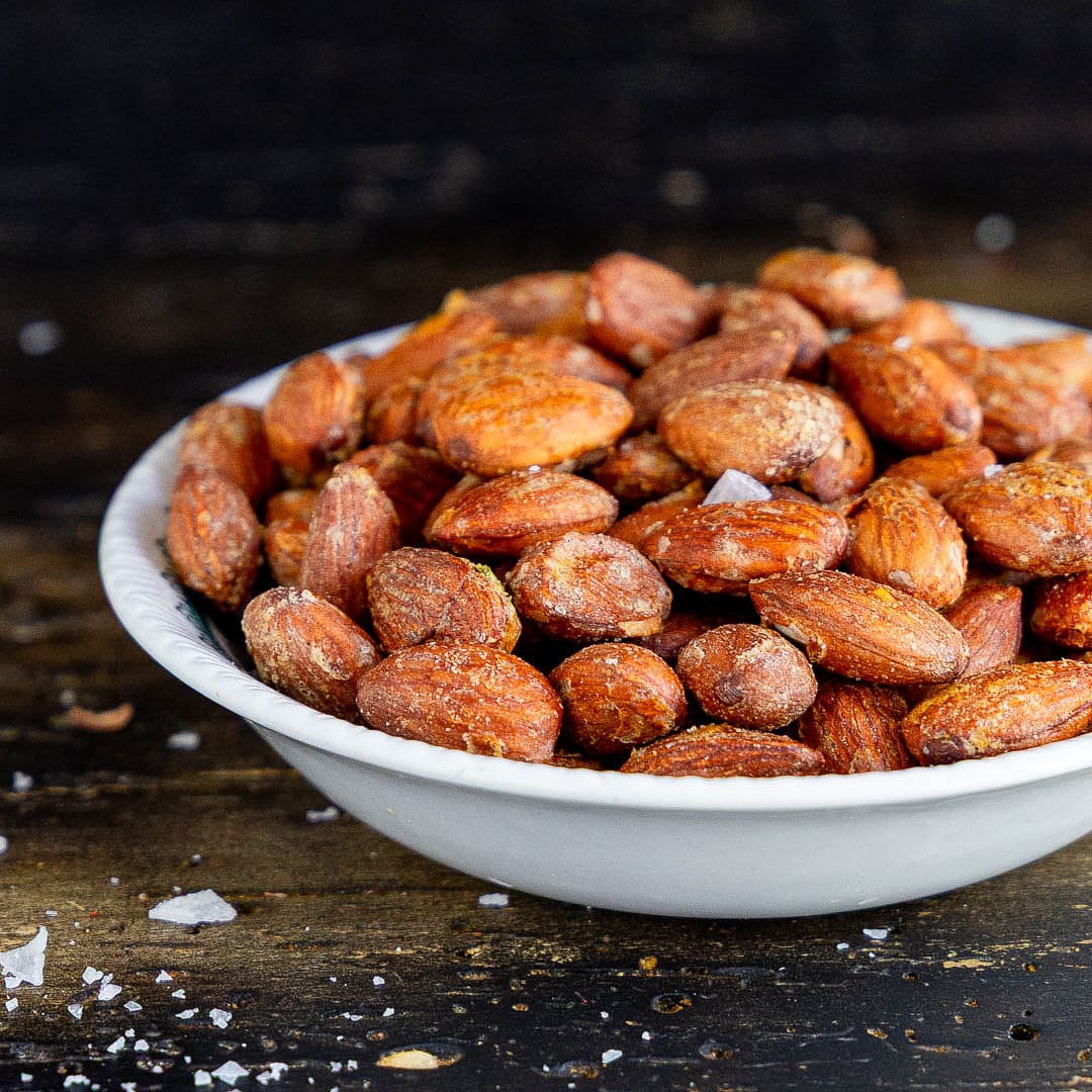 mandorle-al-forno-aperitivo-fatto-in-casa-veloce-contemporaneo-food