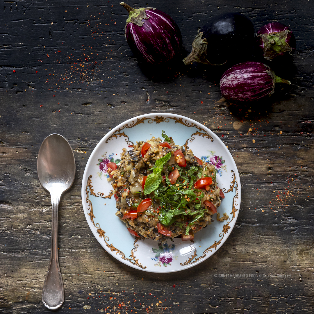 Immagine: Melanzane affumicate in insalata