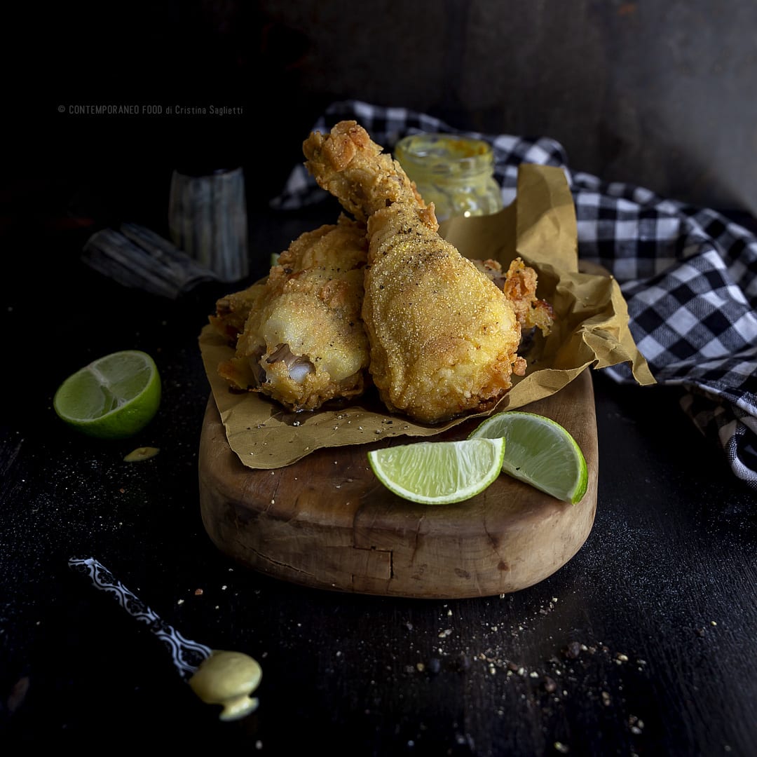 pollo-fritto-crosta-croccante-senape-ricetta-carne-facile-yogurt-senape-ricetta-estiva-secondo-facile-contemporaneo-food