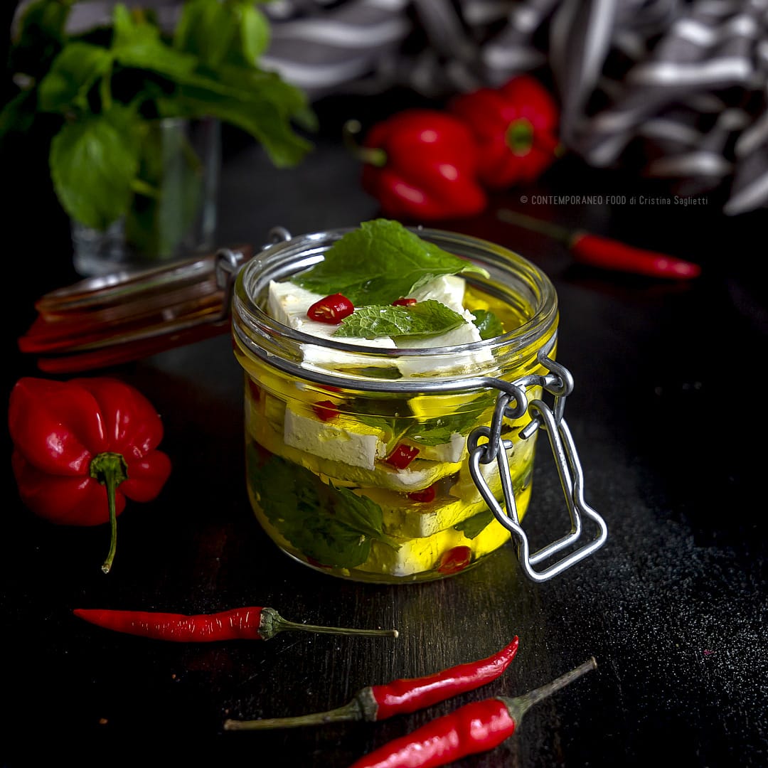 feta-marinata-ricetta-facile-veloce-estiva-formaggio-antipasto-contemporaneo-food