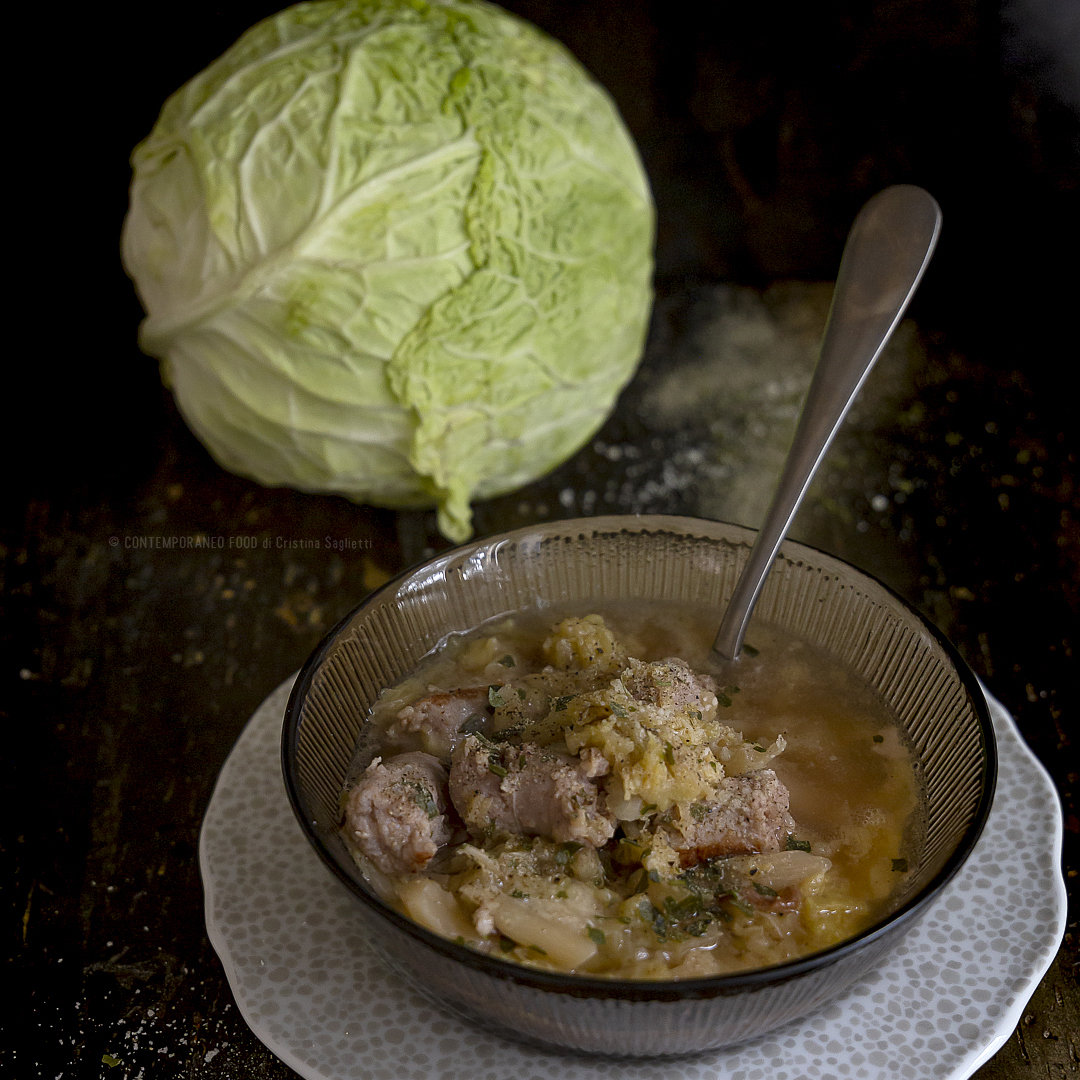 minestra-di-verza-e-salsiccia-ricetta-facile-piemontese-primo-piatto-invernale-contemporaneo-food