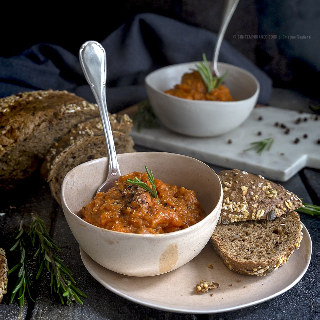 zuppa-di-fagioli-borlotti-e-pane-raffermo-ricetta-veloce-facile-primo-piatto-ricetta-vegetariana-contemporaneo-food