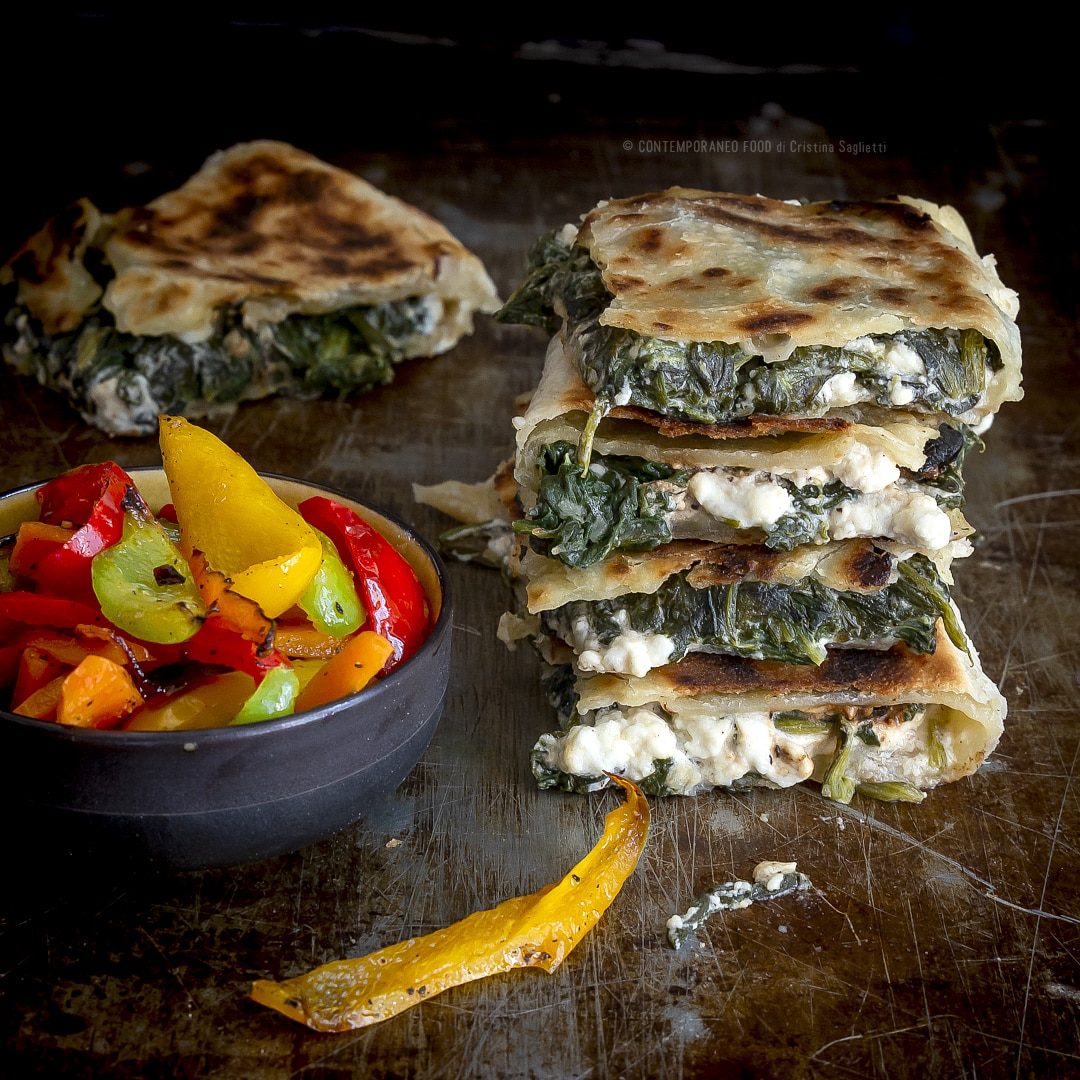 gozmele-pane-turco-ripieno-ricetta-ricetta-facile-veloce-contemporaneo-food