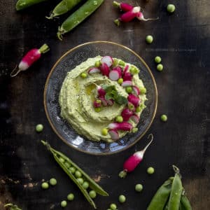 hummus-piselli-menta-ricetta-facile-antipasto-facile-veloce-vegetariano-contemporaneo-food