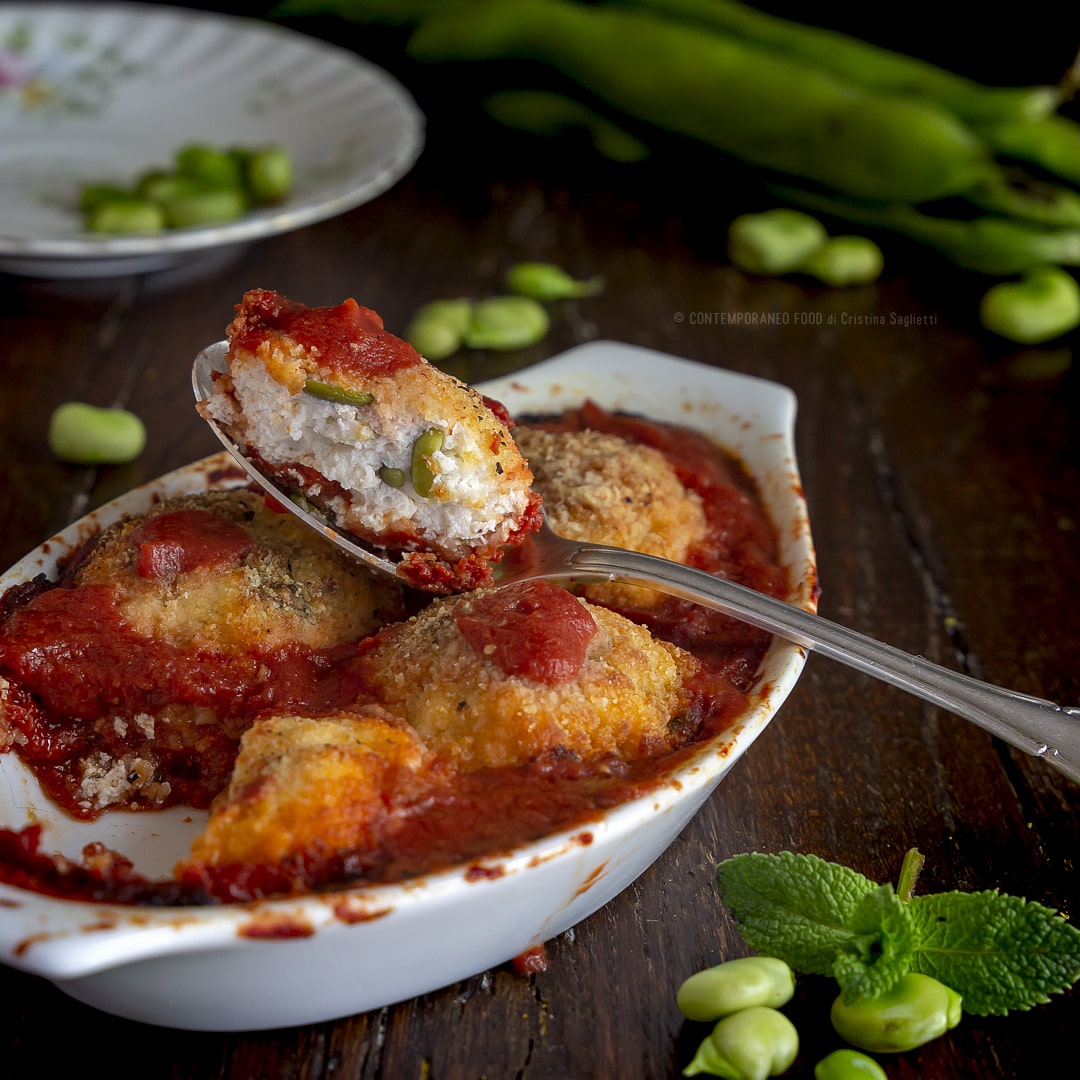 polpette-di-ricotta-fave-menta-al-sugo-senza-uovo-ricetta-facile-secondo-vegetariano-contemporaneo-food