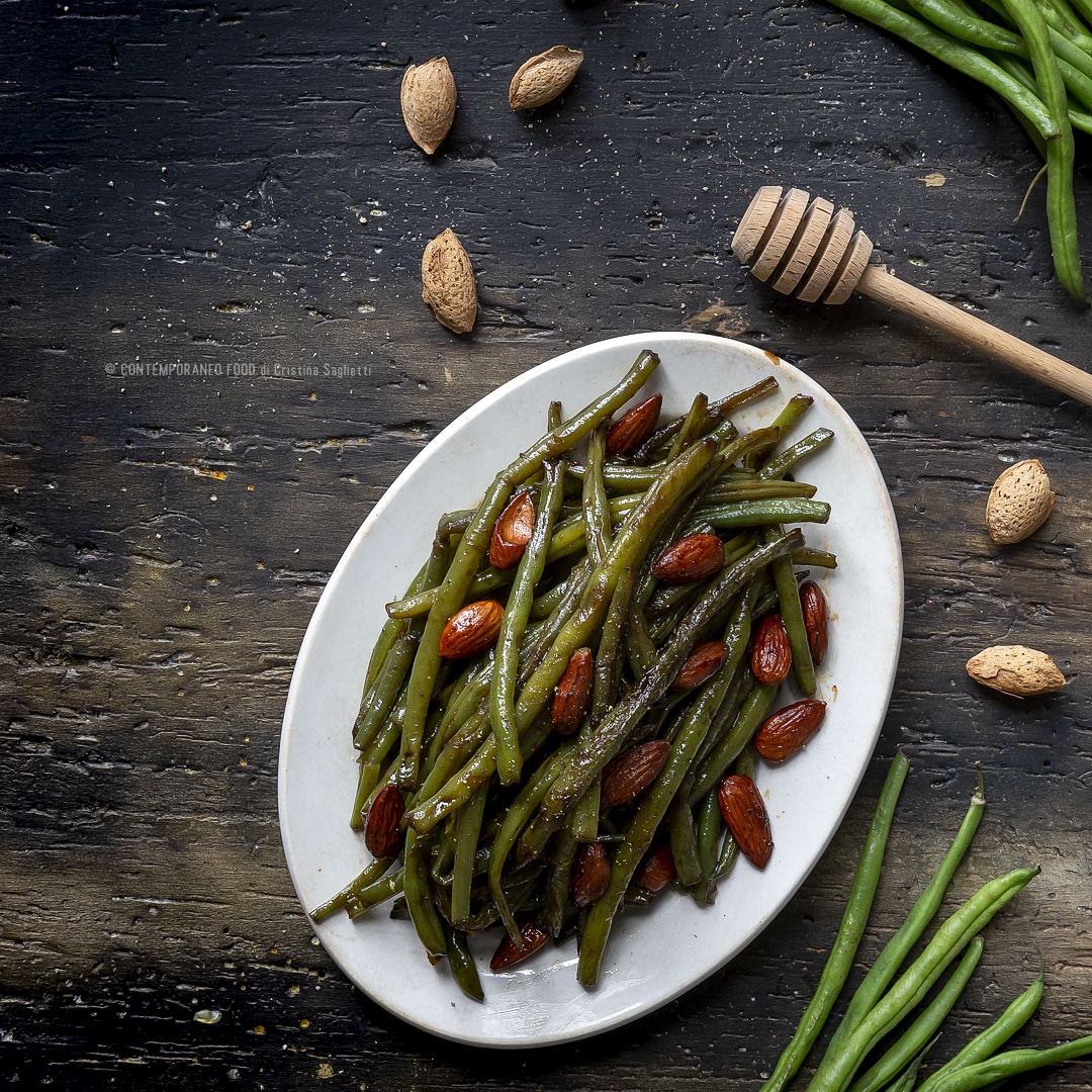 Immagine: Fagiolini al miele con mandorle e salsa di soia