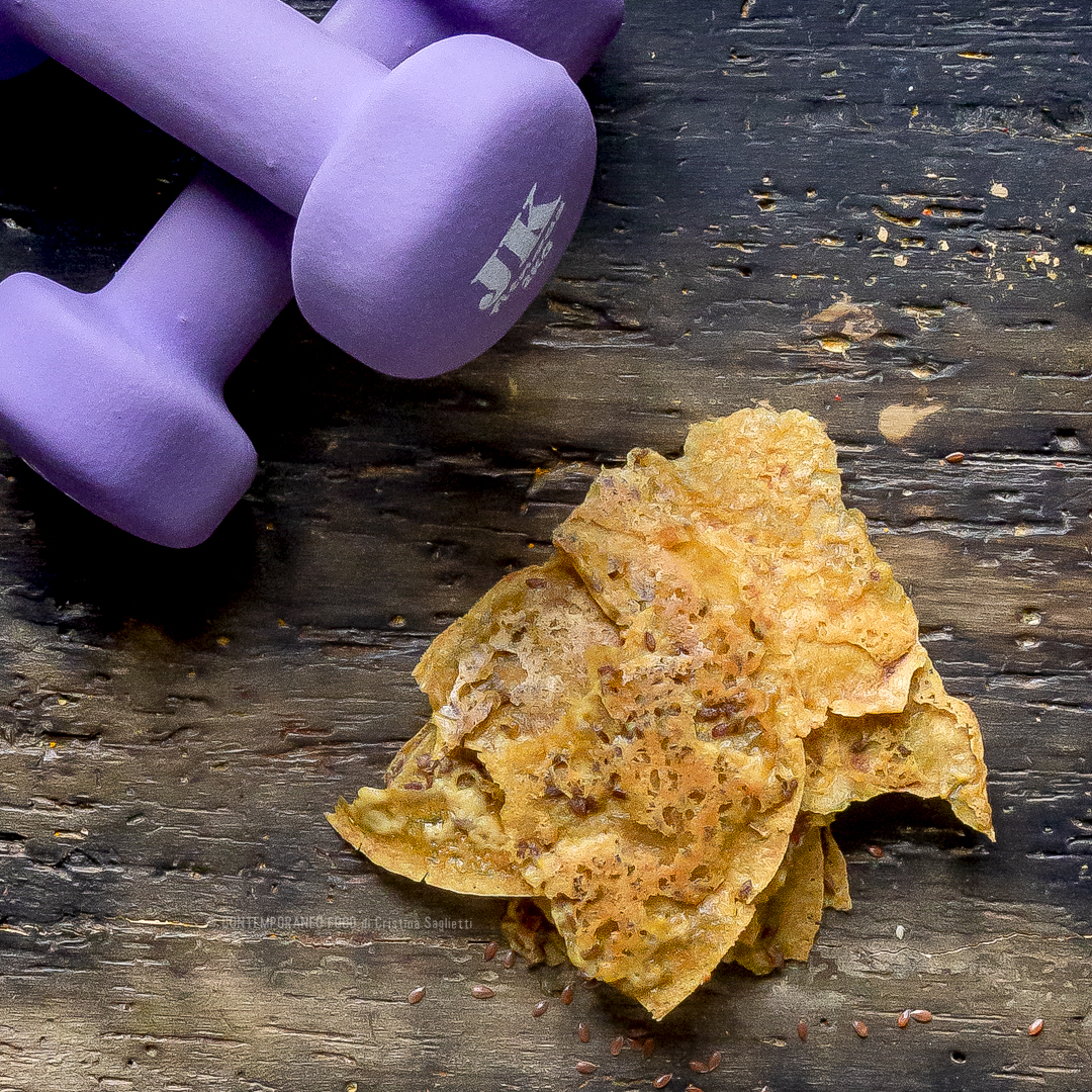 Immagine: Cialde croccanti speziate e con semi di lino: spuntino pre-allenamento