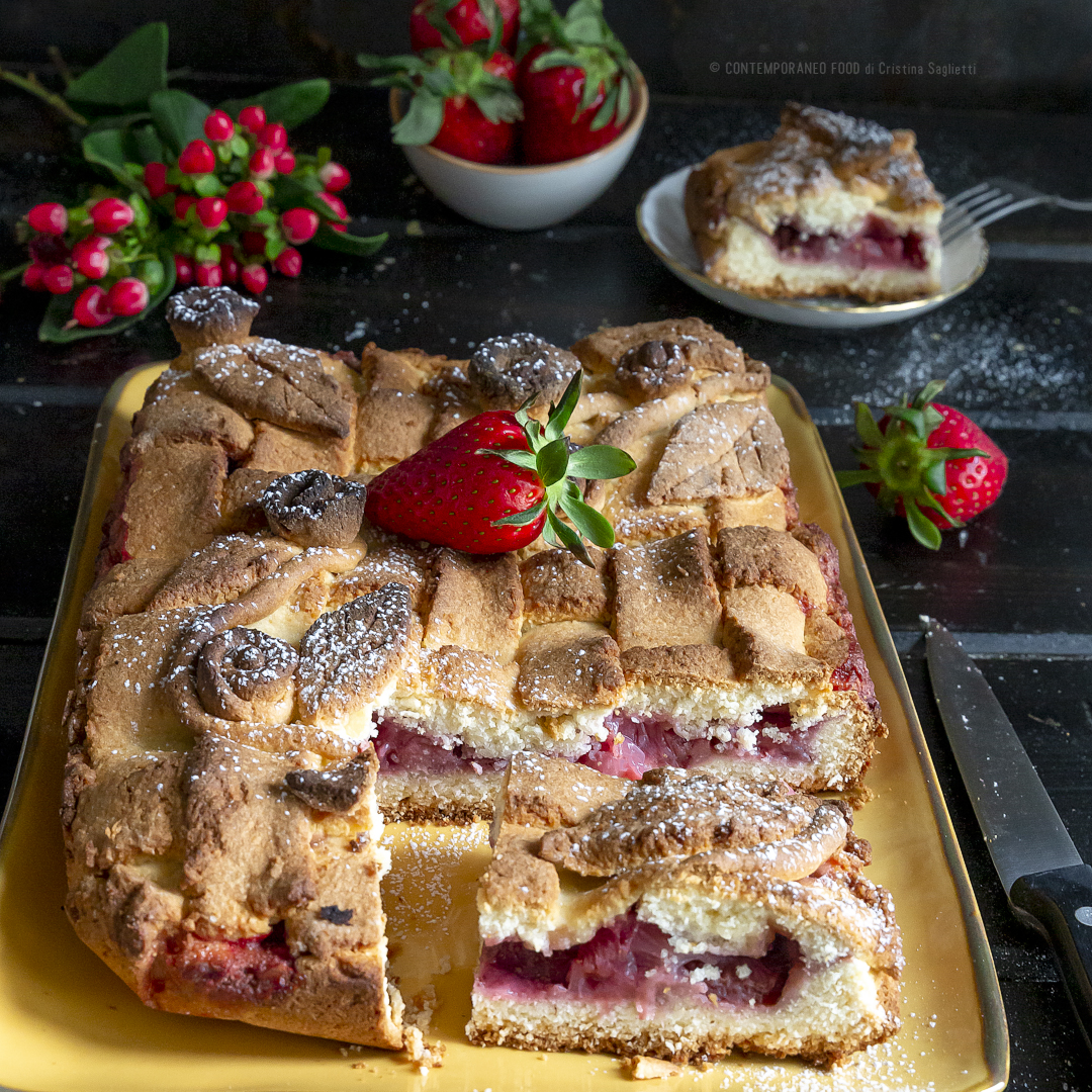 frolla-lievitata-morbidissima-alla-farina-di-cocco-con-fragole-dolce-facile-frutta-contemporaneo-food