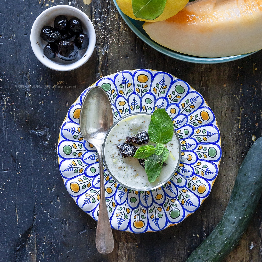 Immagine: Gazpacho di melone bianco , cetriolo e yogurt greco