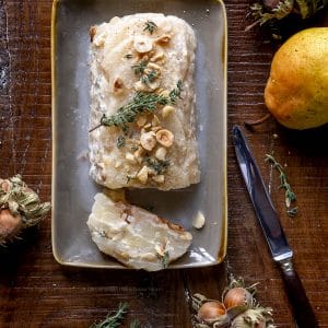 pere-fondenti-gorgonzola-nocciole-antipasto-facile-vegetariano-contemporaneo-food