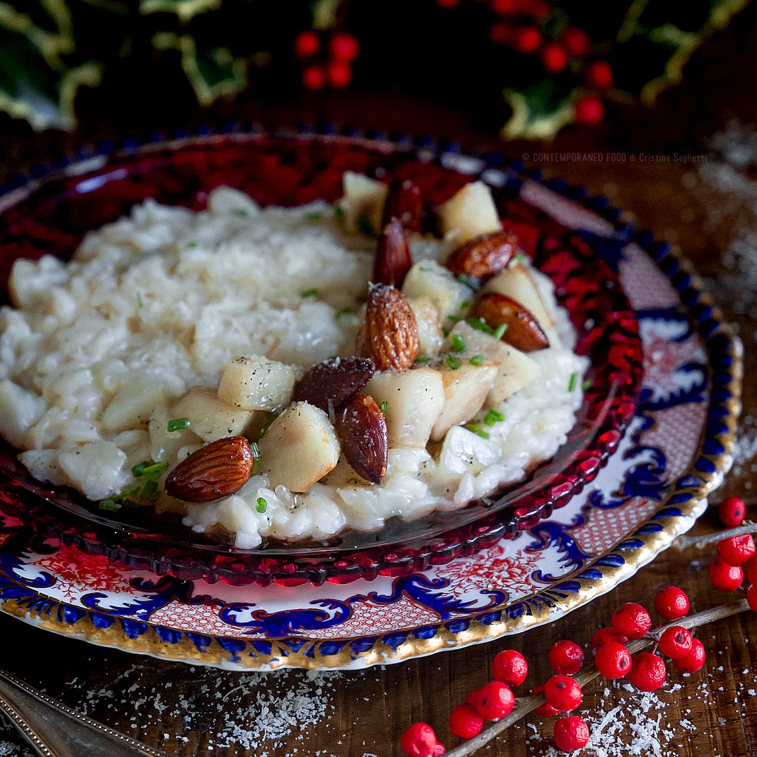 risotto-delicato-ai-topinambur-erba-cipollina-mandorle-fritte-primo-piatto-natale-vegetariano-contemporaneo-food