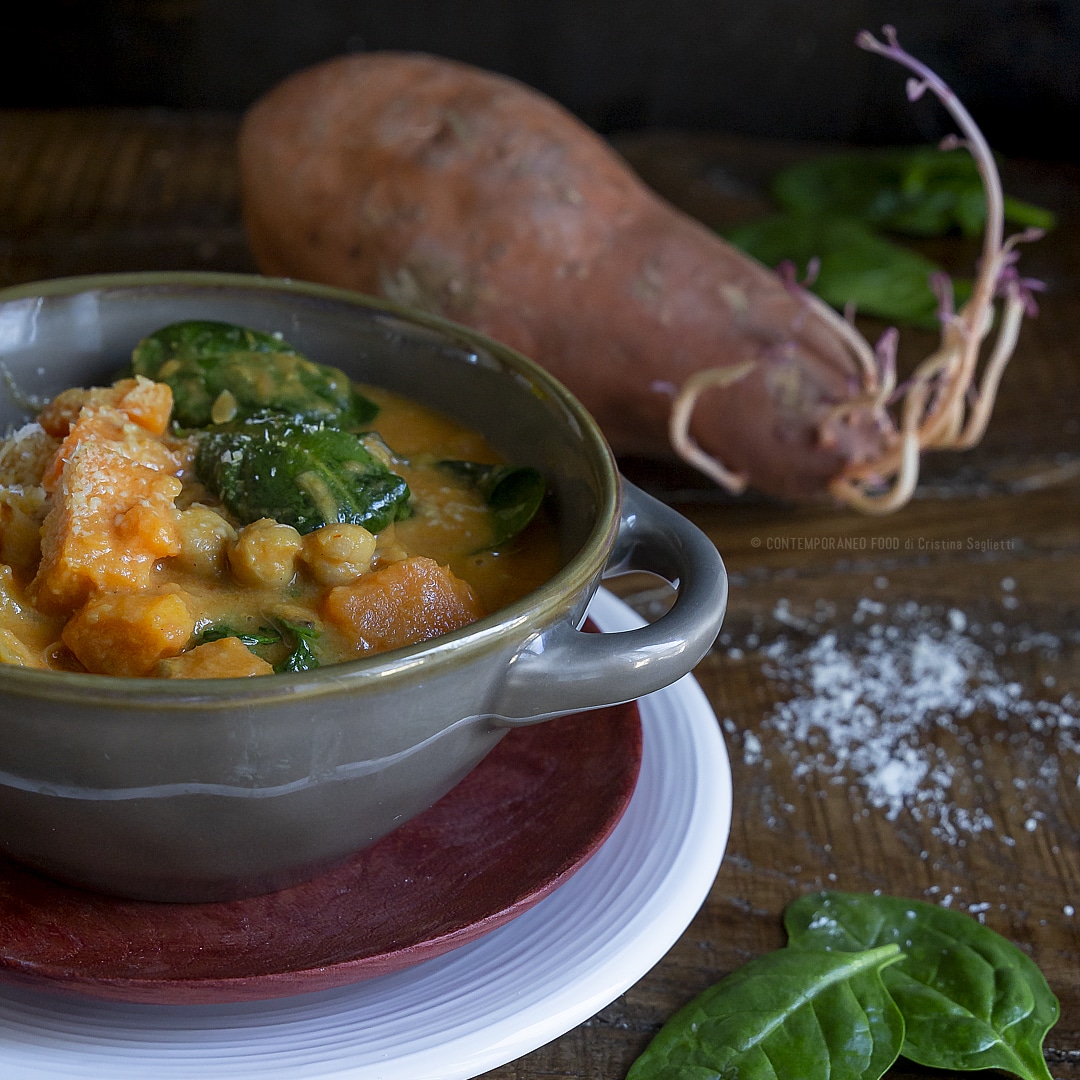 zuppa-patate-dolci-ceci-spinaci-con-latte-di-cocco-ricetta-facile-vegetariana-contemporaneo-food