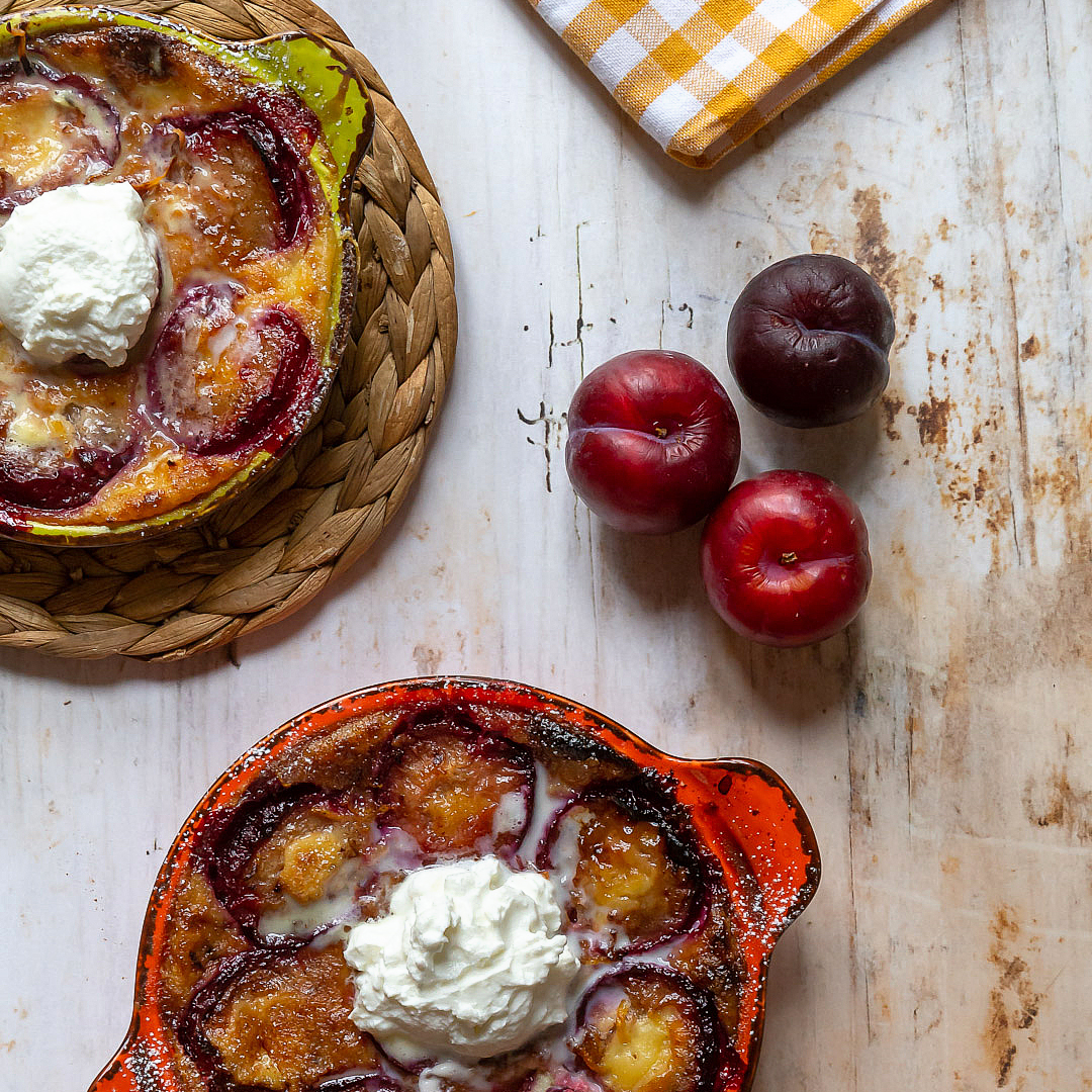 Immagine: Clafoutis alle prugne nere e vaniglia