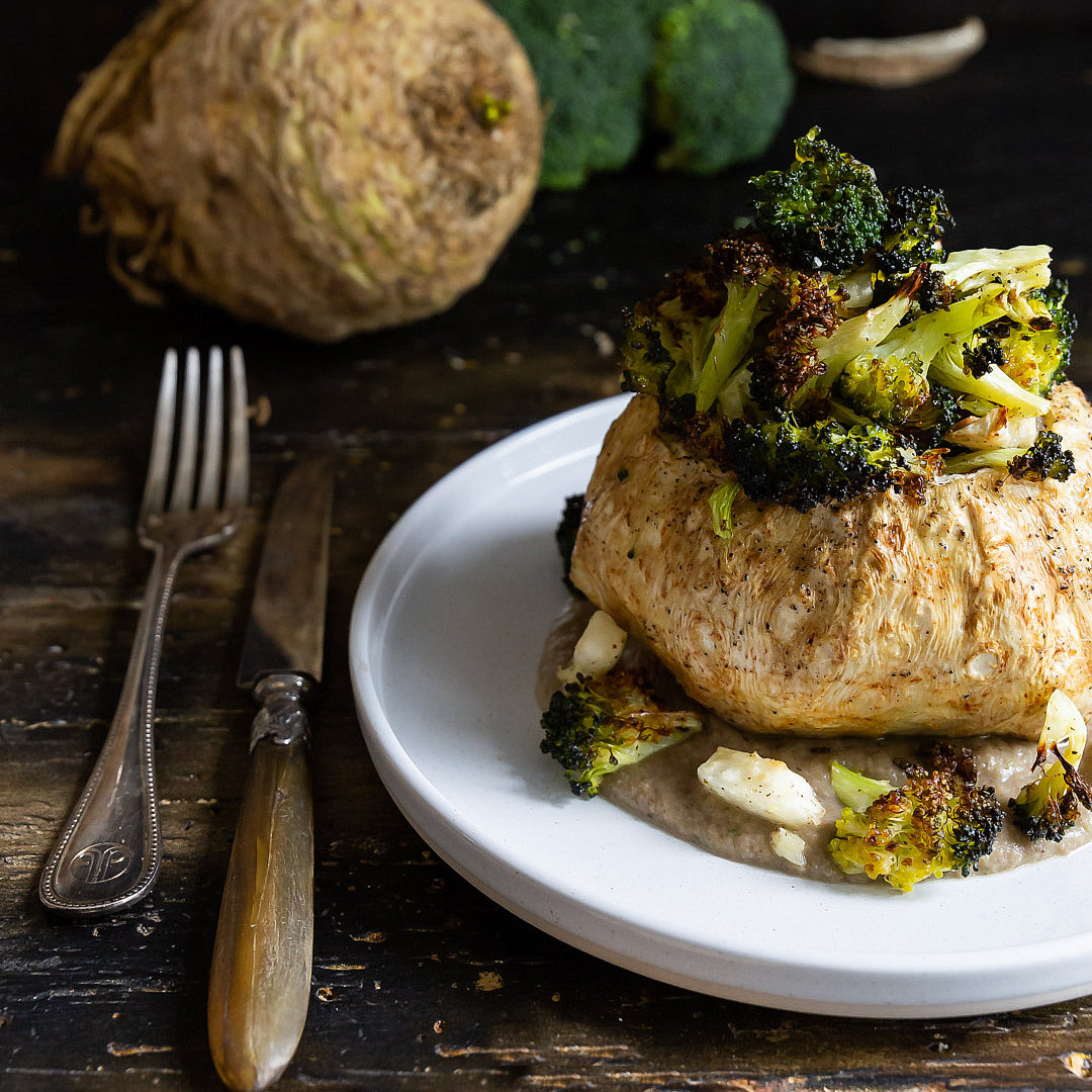 sedano-rapa-al-forno-ripieno-crema-funghi-broccoli-secondo-vegetariano-cene-speciali-contemporaneo-food