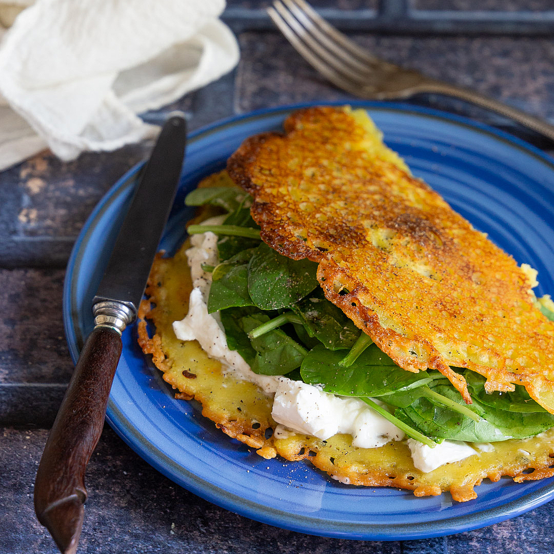 crepes-croccantine-farina-di-ceci-formaggio-spinacini-senza-glutine-senza-uova-ricette-vegetariane-vegane-contemporaneo-food