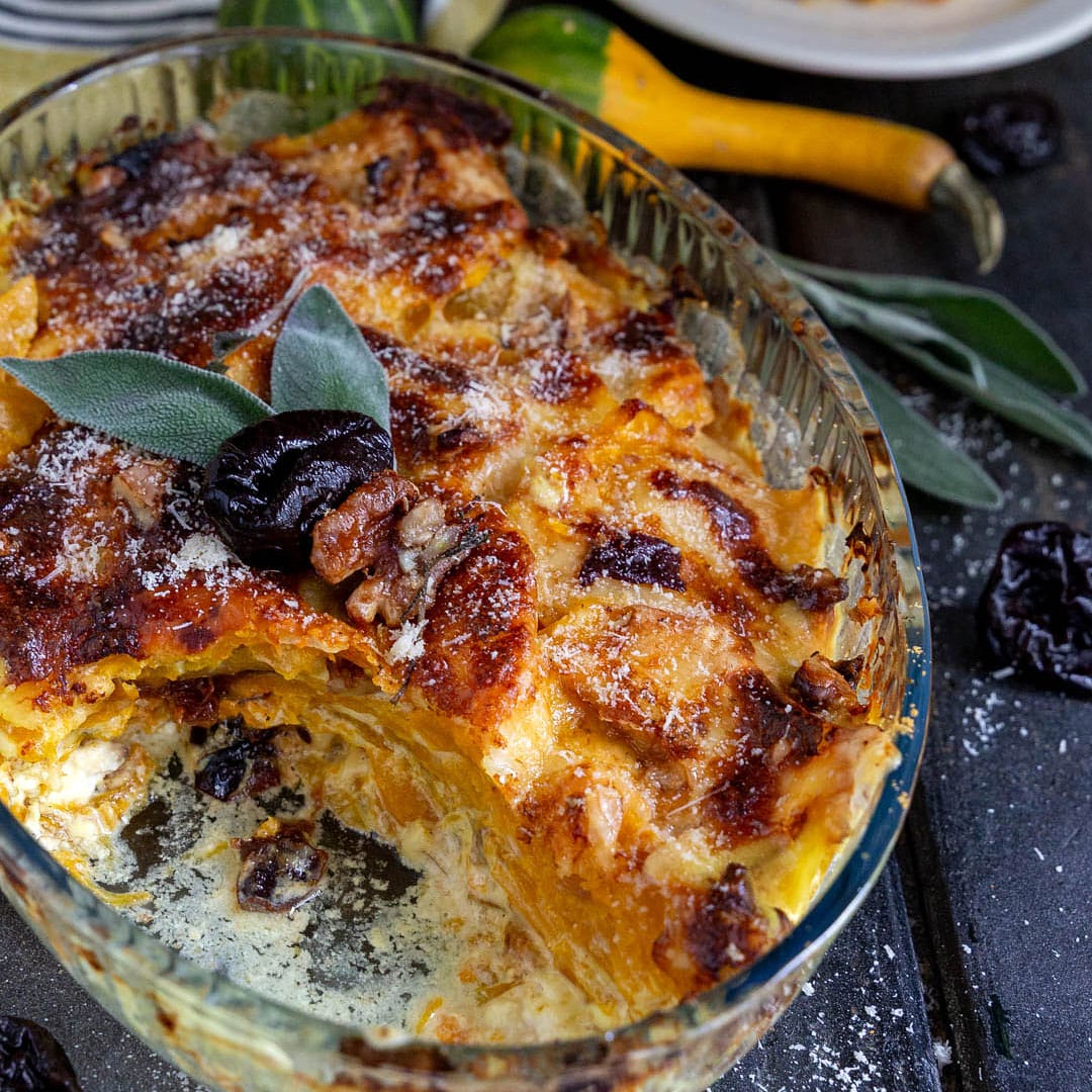 gratin-zucca-prugne-parmigiano-secondo-vegetariano-contemporaneo-food
